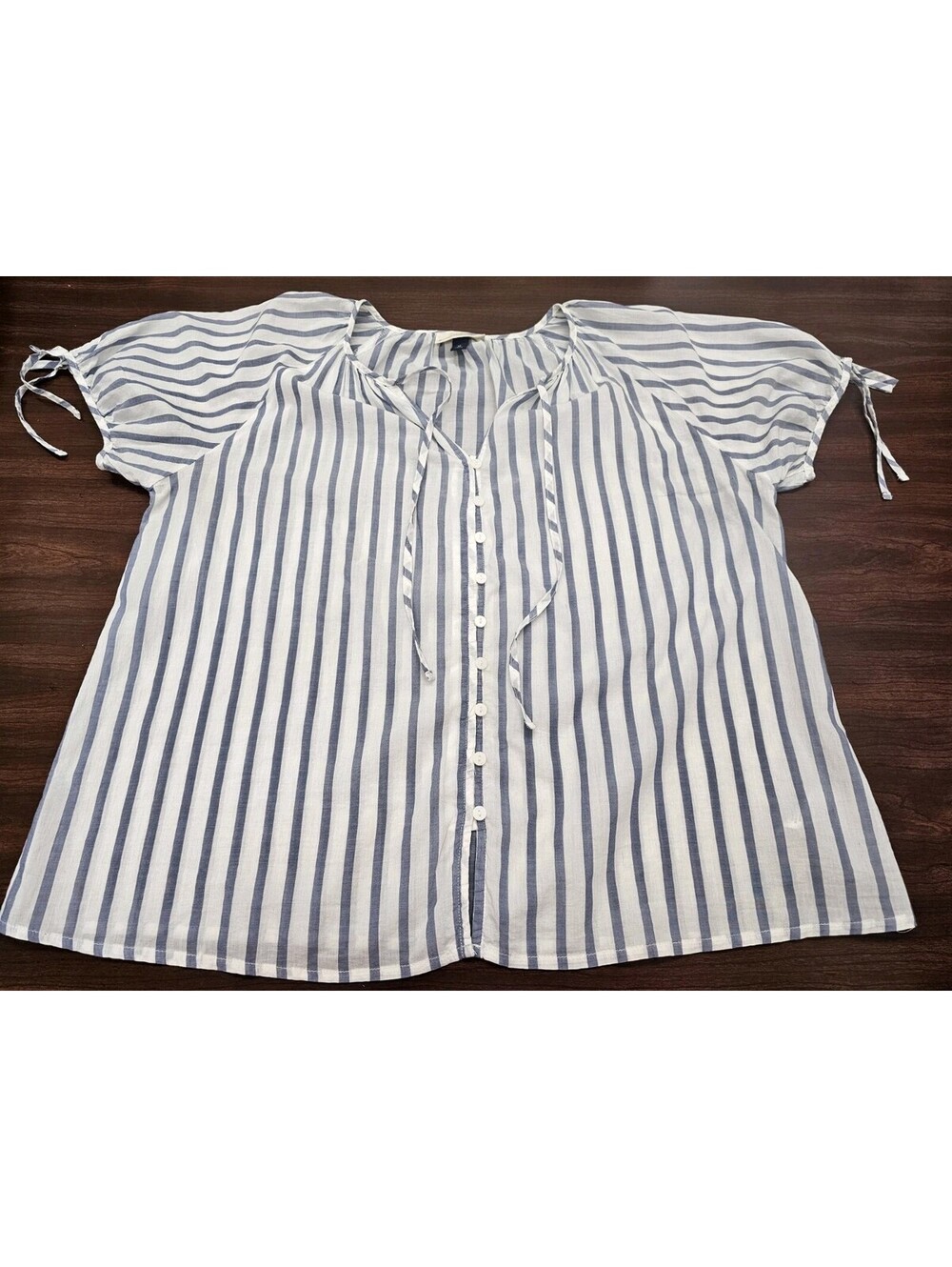 Universal Thread Medium Blue & White Stripe 100% Cotton Blouse Casual Tie Sleeve